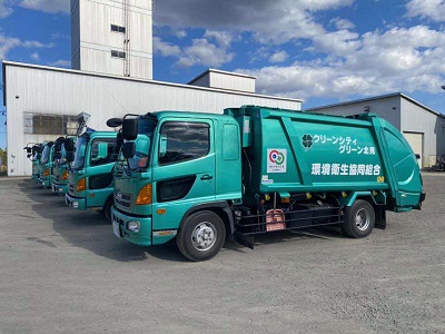 ごみ収集車